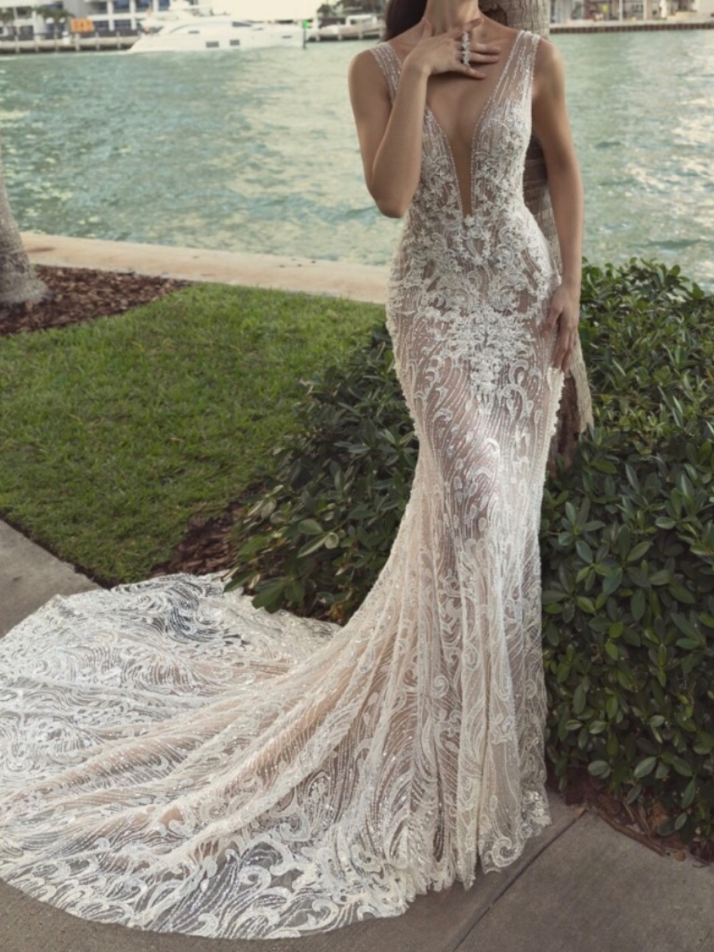 Couture Wedding Dress: Wona Concept- Aurora - Picture 2 of 13